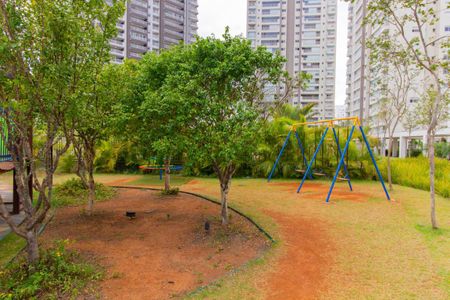 Apartamento à venda com 136m², 3 quartos e 2 vagasÁrea comum - Playground