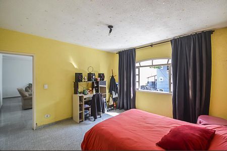 Casa para alugar com 217m², 4 quartos e 4 vagas Casa para alugar com 217m², 4 quartos e 4 vagasQuarto 2