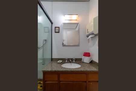 Apartamento à venda com 215m², 3 quartos e 4 vagasBanheiro da Suíte 3