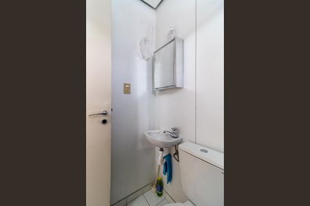 Apartamento à venda com 215m², 3 quartos e 4 vagasBanheiro de serviço