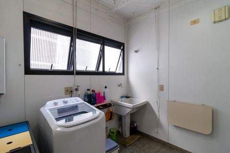 Apartamento à venda com 215m², 3 quartos e 4 vagasÁrea de Serviço