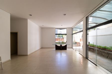 Apartamento à venda com 215m², 3 quartos e 4 vagasÁrea comum - Salão de festas