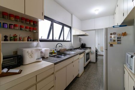 Apartamento à venda com 215m², 3 quartos e 4 vagasCozinha