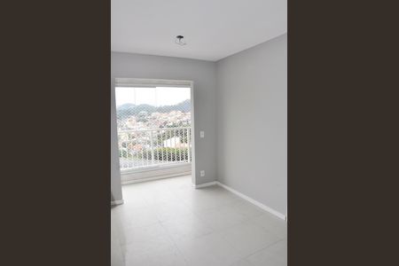 Apartamento para alugar com 42m², 2 quartos e 1 vagaSala