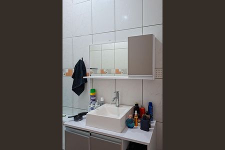 Casa de condomínio para alugar com 33m², 1 quarto e 1 vaga Casa de condomínio para alugar com 33m², 1 quarto e 1 vagaBanheiro