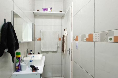 Casa de condomínio para alugar com 33m², 1 quarto e 1 vaga Casa de condomínio para alugar com 33m², 1 quarto e 1 vagaBanheiro