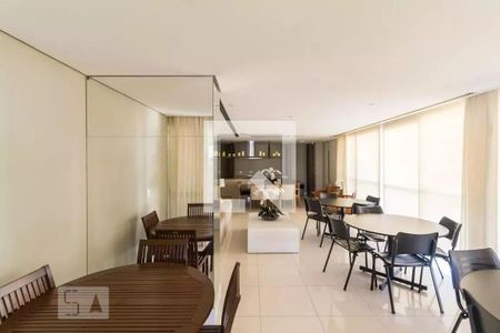 Apartamento à venda com 69m², 1 quarto e 2 vagas Apartamento à venda com 69m², 1 quarto e 2 vagasÁrea comum