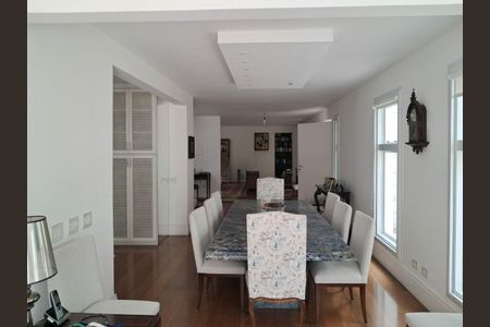 Casa à venda com 4 quartos, 450m² em Planalto Paulista, São Paulo