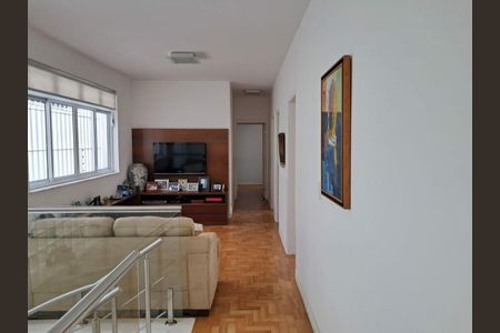 Casa à venda com 4 quartos, 450m² em Planalto Paulista, São Paulo