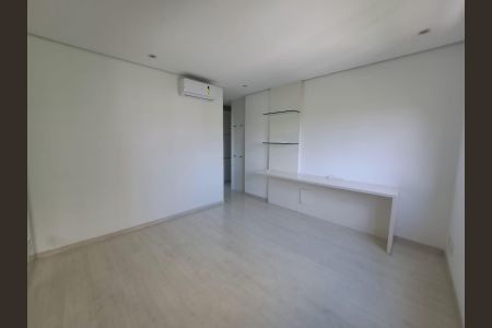 Apartamento à venda com 180m², 3 quartos e 4 vagasSuíte 2