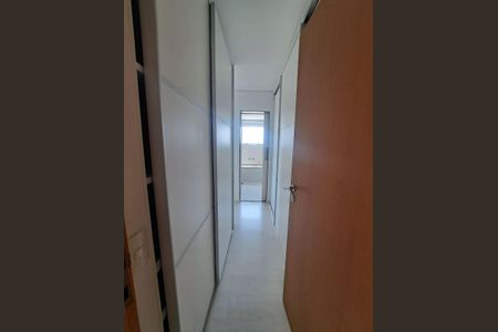 Apartamento à venda com 180m², 3 quartos e 4 vagasCloset