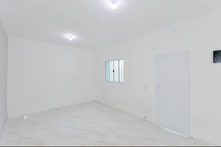 Casa para alugar com 175m², 2 quartos e 4 vagasEdícula