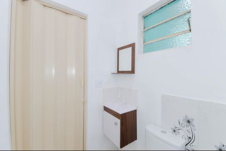 Casa para alugar com 175m², 2 quartos e 4 vagasEdícula - Banheiro 