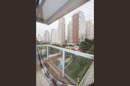 Apartamento à venda com 222m², 4 quartos e 4 vagasSuíte 3 Sacada 
