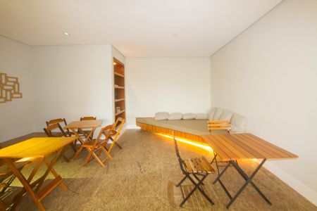 Apartamento à venda com 222m², 4 quartos e 4 vagasÁrea comum