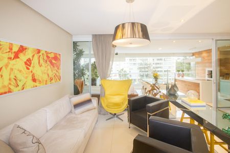 Apartamento à venda com 222m², 4 quartos e 4 vagasSala de Estar