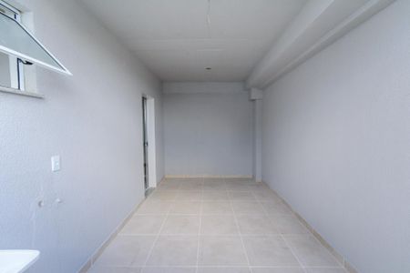 Apartamento à venda com 75m², 2 quartos e 1 vagaÁrea de Serviço