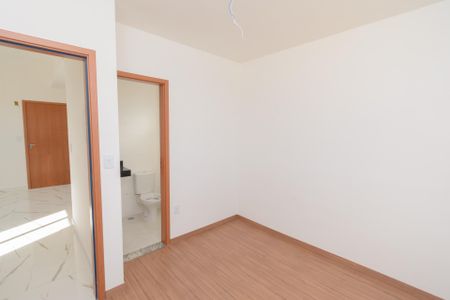 Apartamento à venda com 75m², 2 quartos e 1 vagaSuíte
