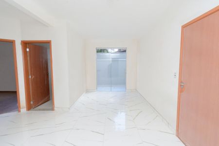 Apartamento à venda com 75m², 2 quartos e 1 vagaSala e Cozinha
