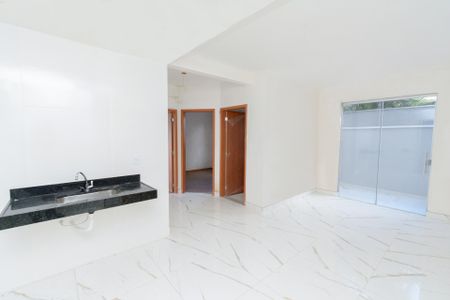 Apartamento à venda com 75m², 2 quartos e 1 vagaSala e Cozinha