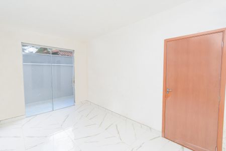 Apartamento à venda com 75m², 2 quartos e 1 vagaSala e Cozinha