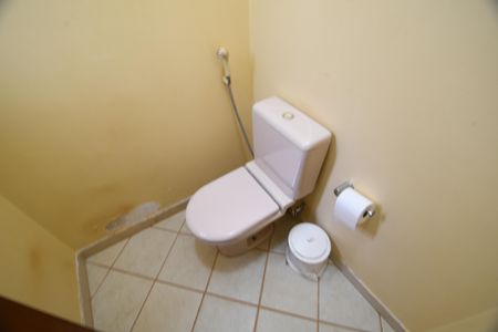 Casa à venda com 292m², 4 quartos e 1 vagaLavabo