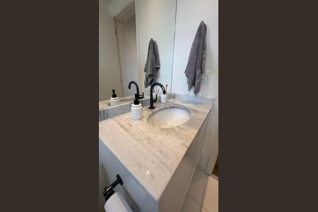 Apartamento à venda com 80m², 3 quartos e 1 vagaBanheiro da Suíte