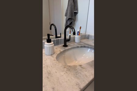 Apartamento à venda com 80m², 3 quartos e 1 vagaBanheiro da Suíte