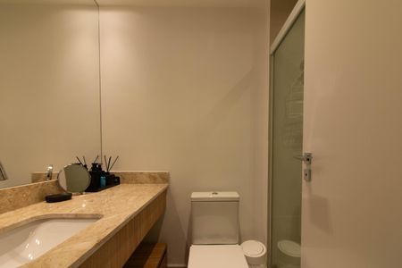 Studio para alugar com 30m², 1 quarto e sem vaga Studio para alugar com 30m², 1 quarto e sem vagaBanheiro