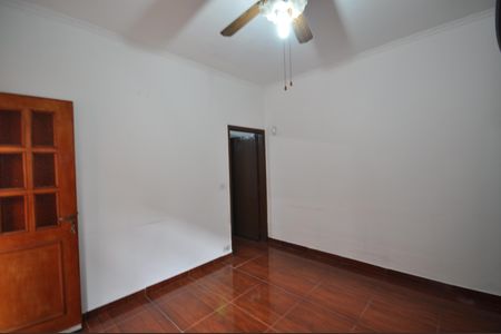 Casa para alugar com 120m², 3 quartos e 2 vagasSala