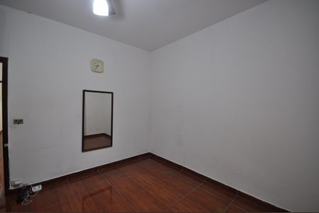 Casa para alugar com 120m², 3 quartos e 2 vagasQuarto 1