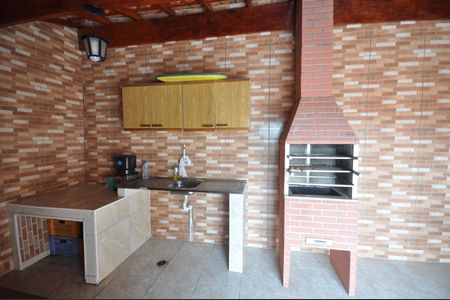 Casa para alugar com 120m², 3 quartos e 2 vagasChurrasqueira