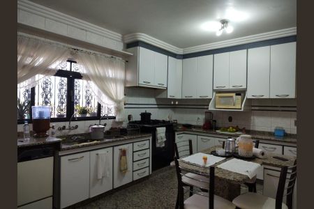 Casa à venda com 450m², 5 quartos e 5 vagas