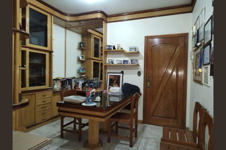 Casa à venda com 450m², 5 quartos e 5 vagas