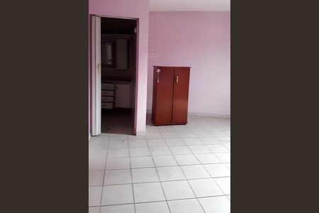 Casa à venda com 2 quartos, 241m² em Baeta Neves, São Bernardo do Campo