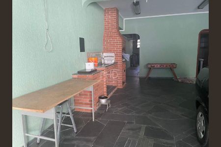 Casa à venda com 314m², 3 quartos e 3 vagas