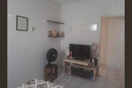 Apartamento à venda com 68m², 2 quartos e 1 vaga