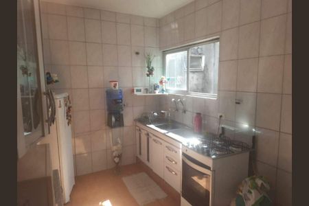 Apartamento à venda com 68m², 2 quartos e 1 vaga