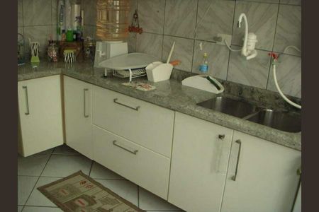 Casa à venda com 156m², 3 quartos e 2 vagas