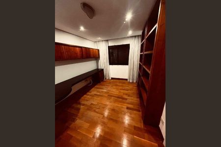 Apartamento à venda com 190m², 3 quartos e 3 vagas