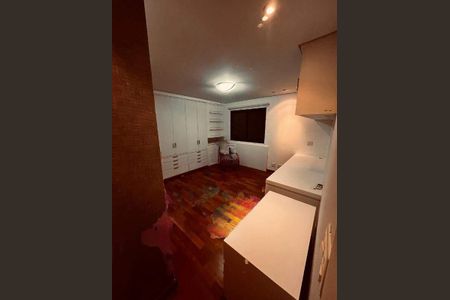 Apartamento à venda com 190m², 3 quartos e 3 vagas