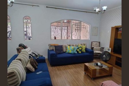 Casa à venda com 254m², 3 quartos e 2 vagas