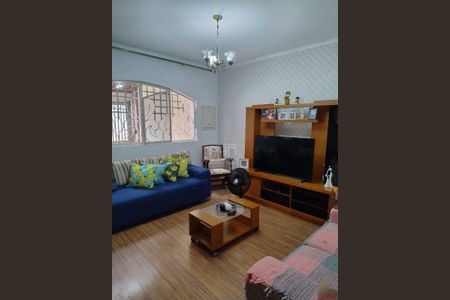 Casa à venda com 254m², 3 quartos e 2 vagas