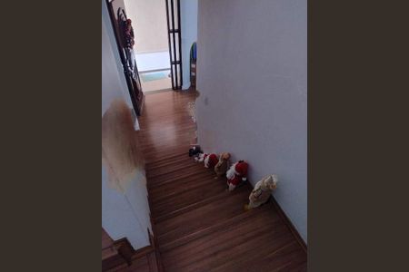 Casa à venda com 254m², 3 quartos e 2 vagas