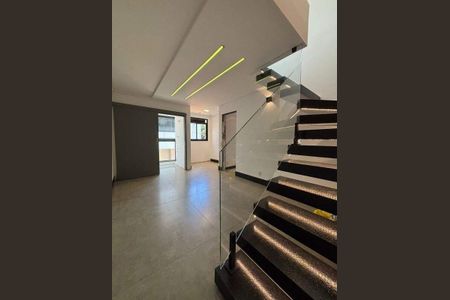 Apartamento à venda com 84m², 1 quarto e 1 vaga