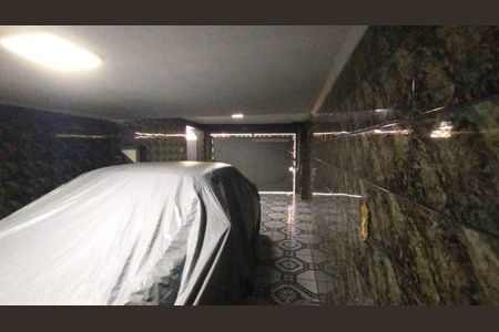 Casa à venda com 171m², 2 quartos e 2 vagas