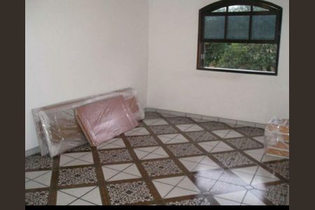 Casa à venda com 171m², 2 quartos e 2 vagas