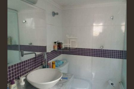 Casa à venda com 224m², 4 quartos e 8 vagas