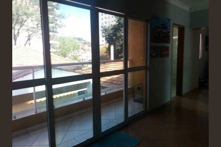 Casa à venda com 224m², 4 quartos e 8 vagas