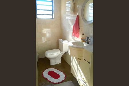 Casa à venda com 222m², 3 quartos e 2 vagas